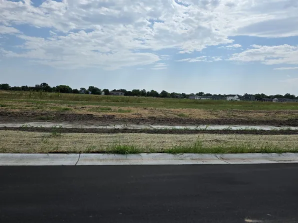 1401 E Northridge St, Valley Center, KS 67147