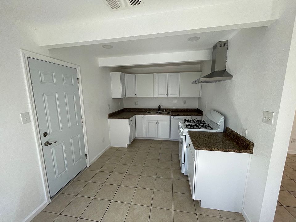 1st image of 1908 Aster Ave