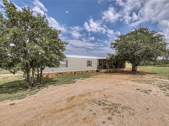 4th image of 436 Jt Graves Ln