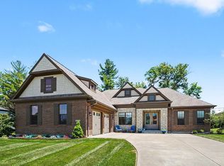 6320 Evergreen Ln, Loveland, OH 45140
