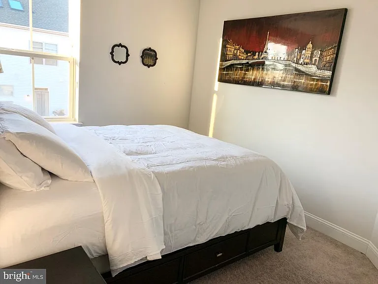 118 Vanguard Ln — Photo 15