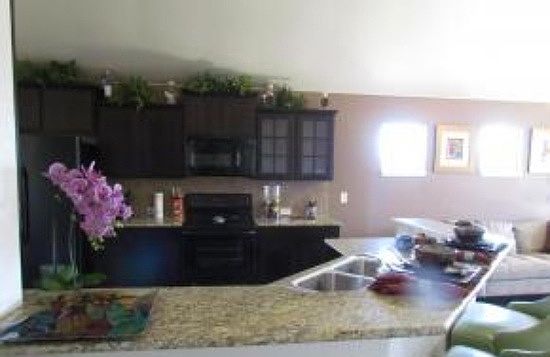 2nd image of 3206 Alamocitos Creek Dr