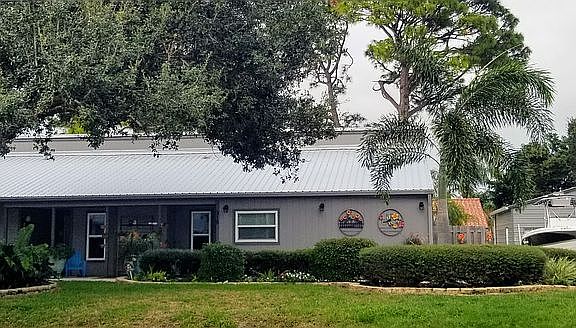 2nd image of 318 Montana Ave
