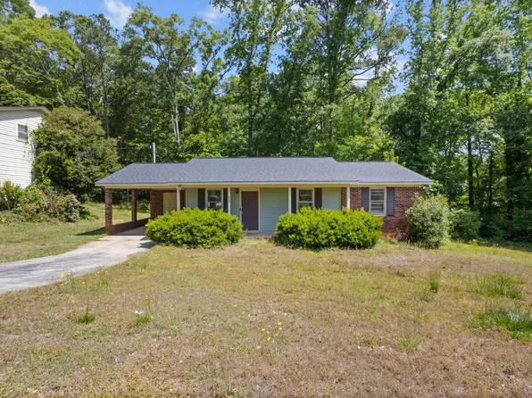 400 Meadow Rd, Laurens, SC 29360