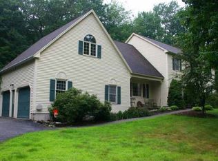 13 Washington Way, Kingston, NH 03848