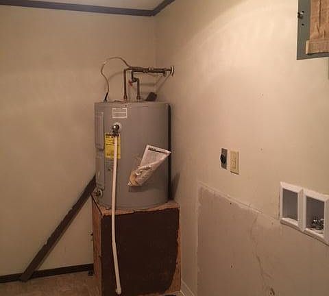Laundry Room/Hook ups 6X12