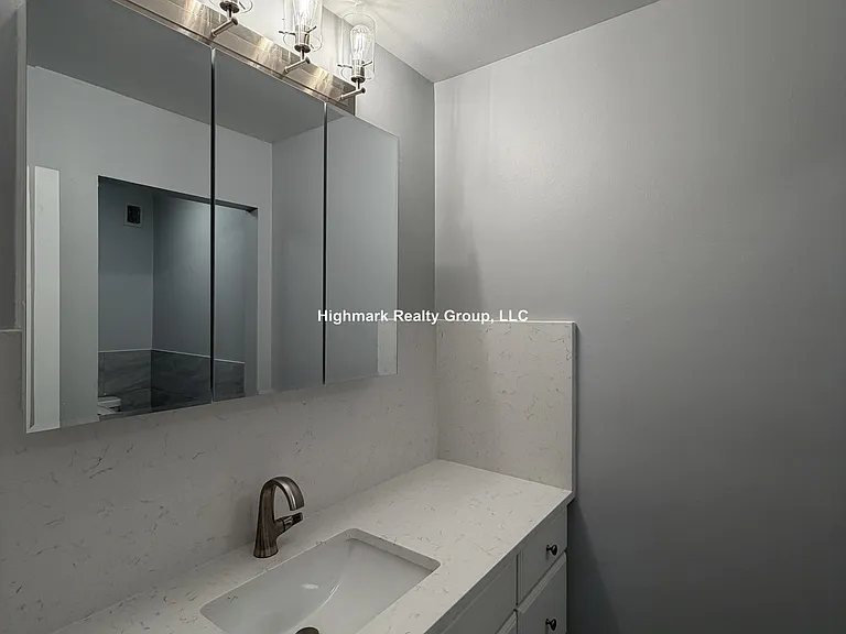 8644 Skokie Blvd #405A — Photo 17