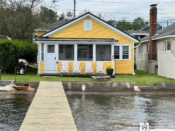 130 W Lake Rd, Mayville, NY 14757