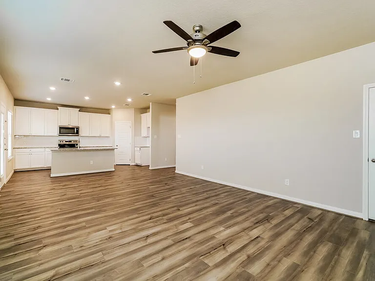 675 Myrtle Path — Photo 5