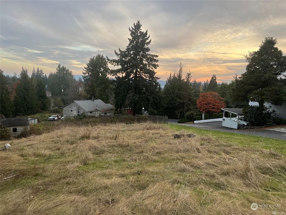 2nd image of 3632 Cedar Brook Drive