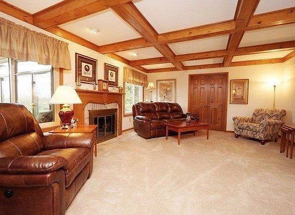 3rd image of 8215 Eagleridge Dr