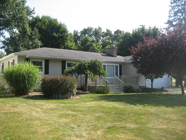 243 Dundee Dr photo 1