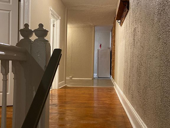 4th image of 5223 Morris St Floor 2