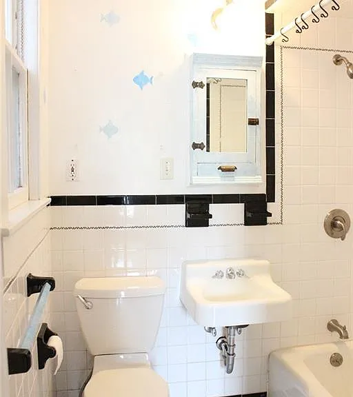 28 Cottage St #1 — Photo 15