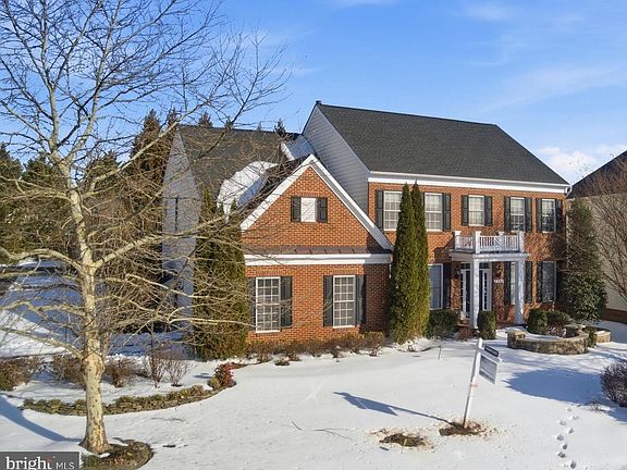 2nd image of 2781 Middleton Farm Ct
