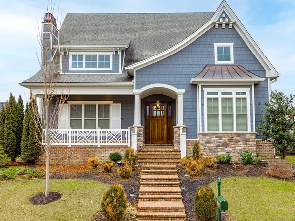 1805 Goodpaster Way, Lexington, KY 40505