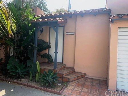 1st image of 7214 Willoughby Ave
