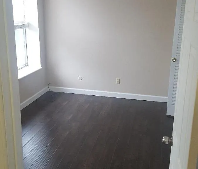 5515 Pershing Ave #21 — Photo 5
