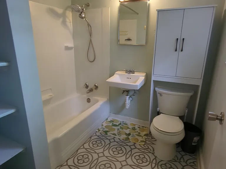 320 Fannin Ct #2 — Photo 4