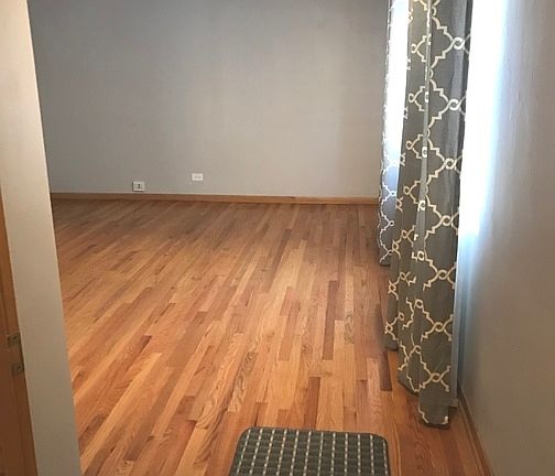 5th image of 220 S Oak Park Ave APT 1