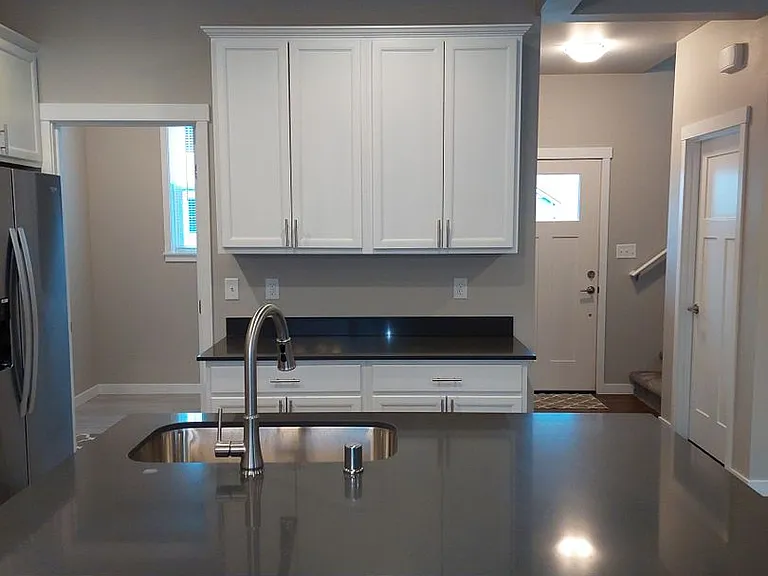2050 Andre Ct — Photo 6