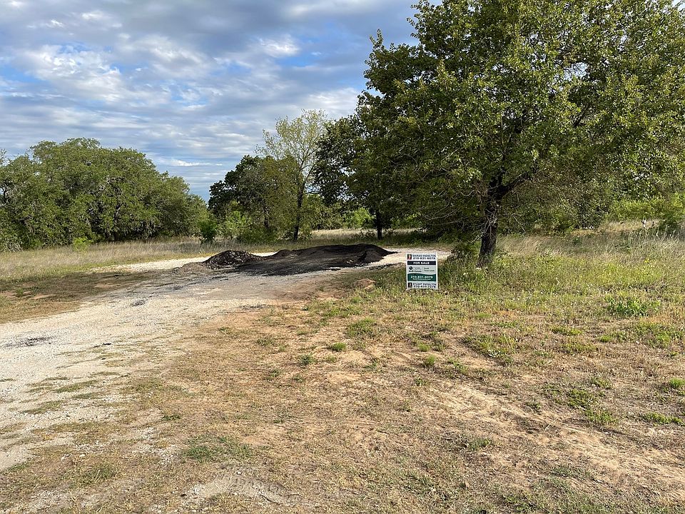 2nd image of 84 Trophy Ln