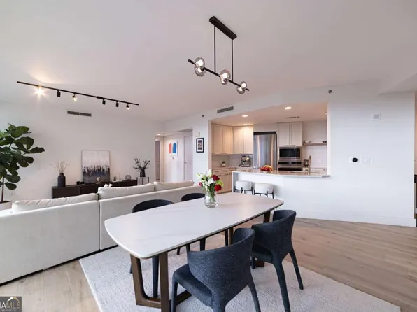 700 Park Regency Pl NE APT 1306, Atlanta, GA 30326