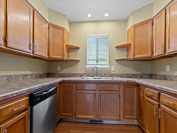 2nd image of 2545 E Asbury Ave