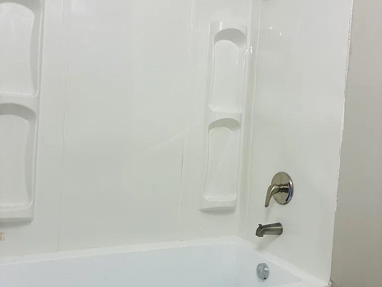 418 Orange St — Photo 11