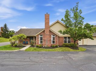 3204 Pine Manor Blvd, Grove City, OH 43123