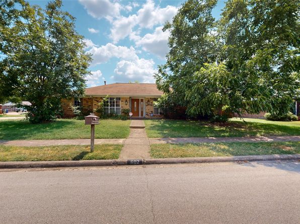 Home for Sale in Garland TX