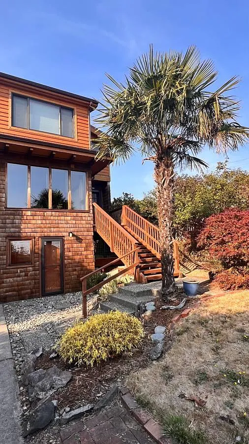 1414 Jefferson St — Photo 3