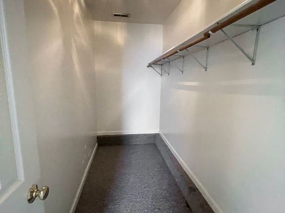 4th image of 9009 W Jackson St #11697697