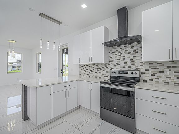 2nd image of 4090 SW Darwin Boulevard