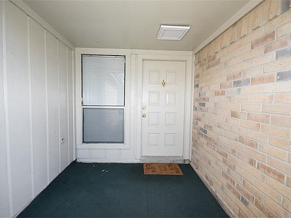 2nd image of 2215 Trail West St