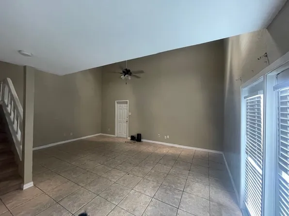 5165 Middlecoff Rd, Corpus Christi, TX 78413