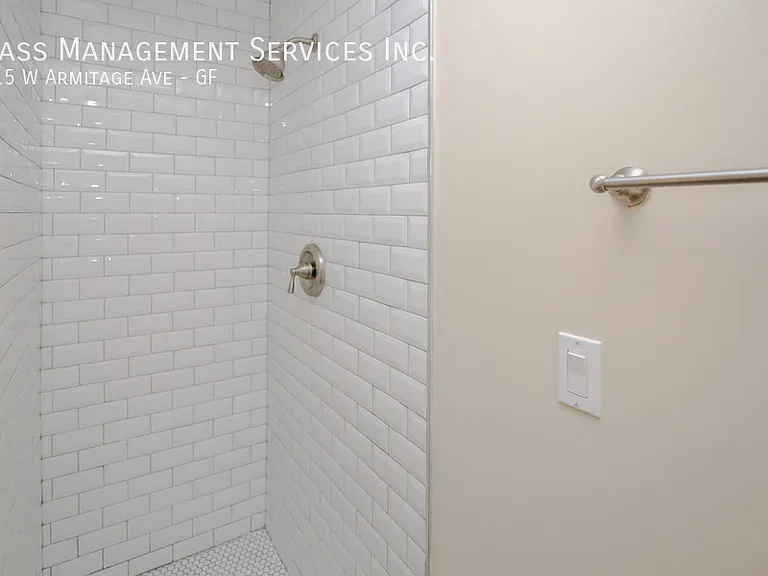 415 W Armitage Ave #GF — Photo 8