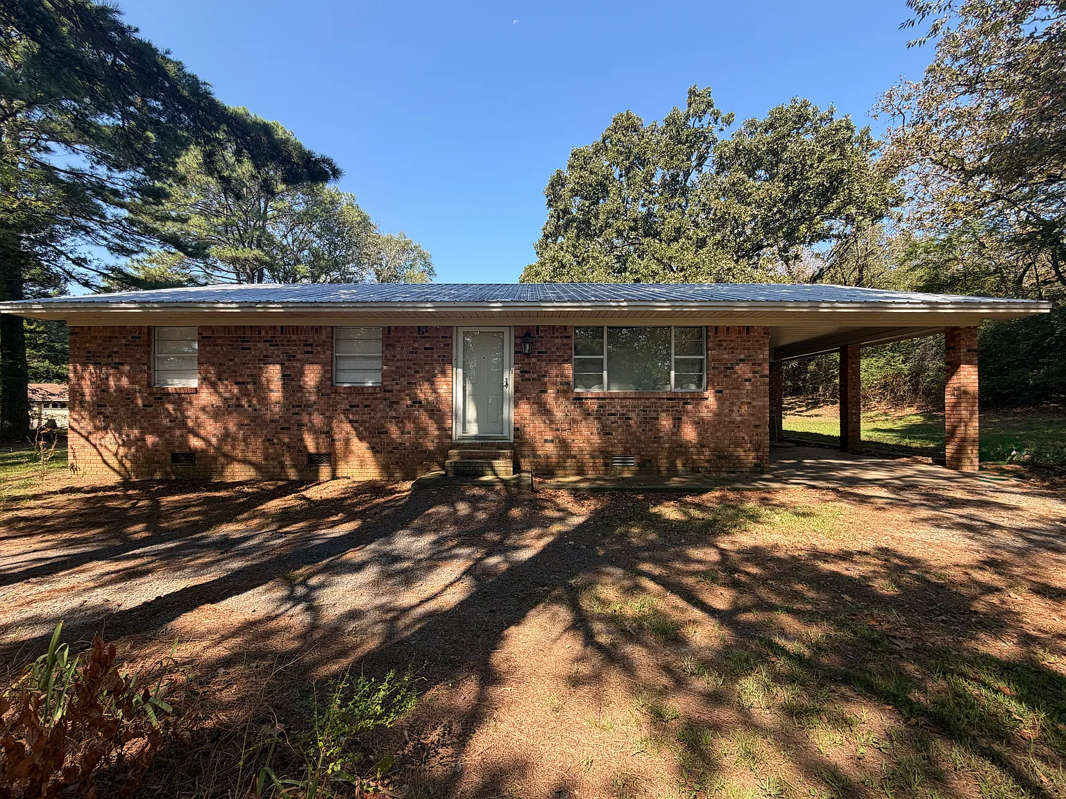 3 bed, 1268 sqft, $1,400 — Photo 2