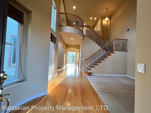 4th image of 4445 Spyglass Dr