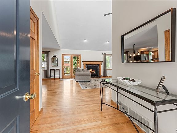 5th image of 3627 Worthington Pl