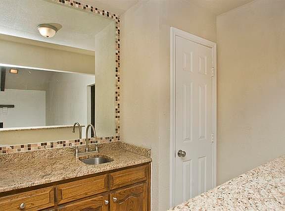 4th image of 3309 Wayland Dr