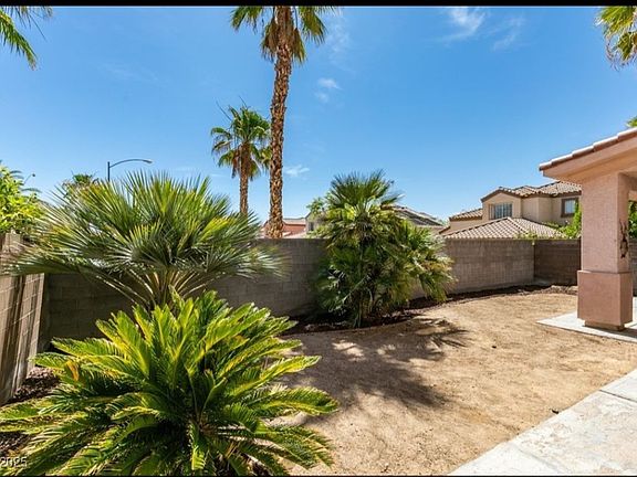 4th image of 3766 Port Ritchey St
