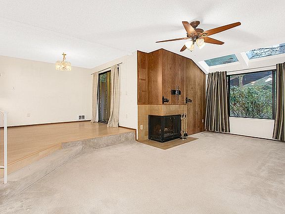 3rd image of 4115 145th Ave NE