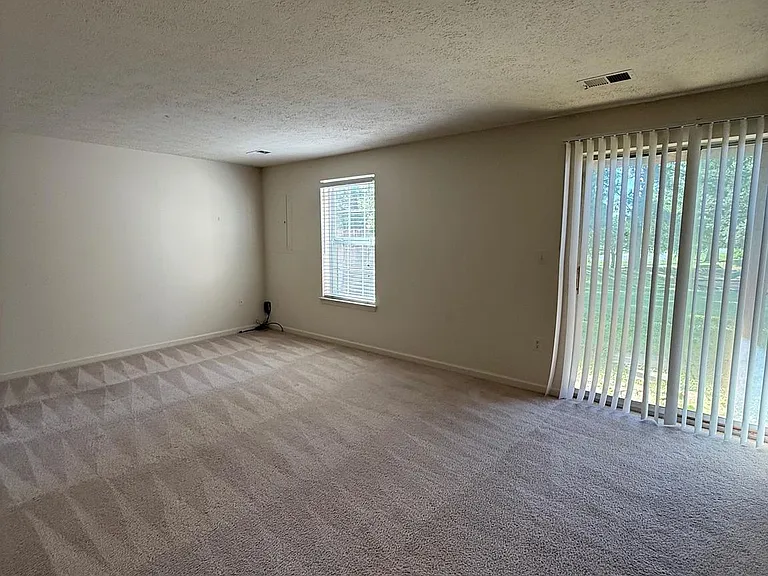 105 W Park Dr — Photo 20