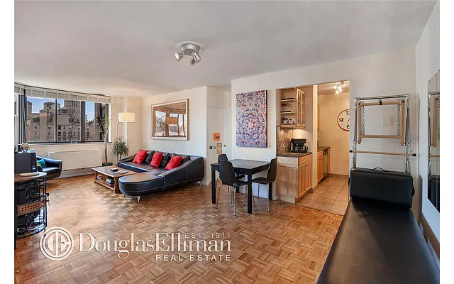 Rented by Douglas Elliman | media 41