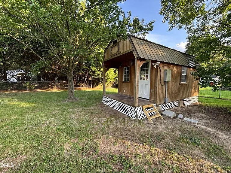 170 Devin Dr — Photo 36