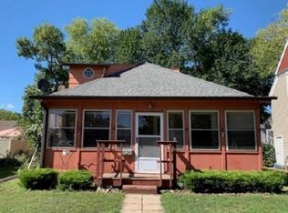 305 Locust St, Yankton, SD 57078