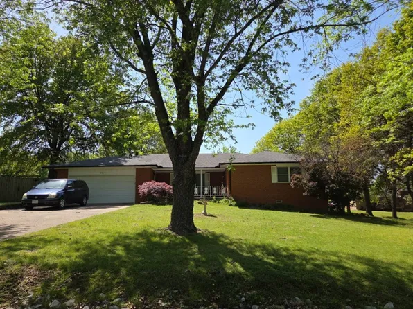 2210 William H Dr, Neosho, MO 64850
