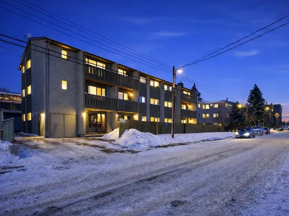 3911 E 1st St NE #10, Calgary, AB T2E 3E2