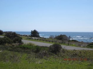 524 Lower Pacific Dr, Whitethorn, CA 95589